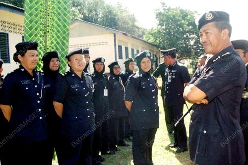 KD01-20_06_2000_KADET_POLIS_08012016