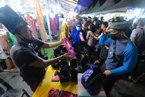BAZAR AIDILFITRI STADIUM DARUL AMAN