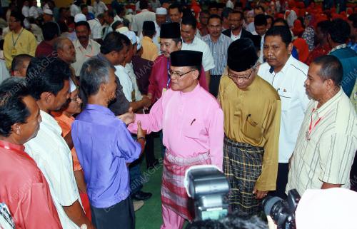 KD01_01092012_ADNAN_UMNO