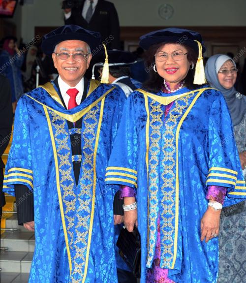 TAN SRI RAFIDAH AZIZ