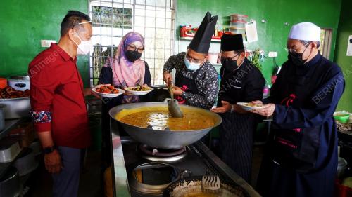 RUMAH MAKAN PERCUMA