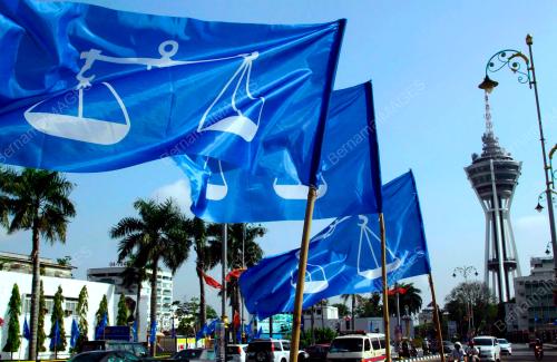 KD01_03042013_BENDERA_BN