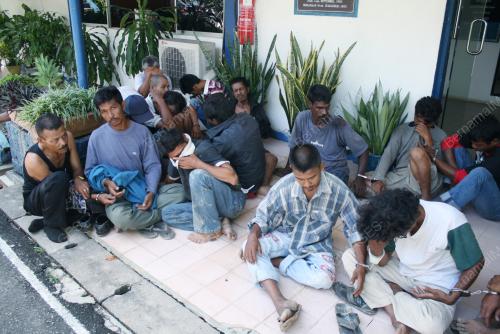 KD01_04022012_POLIS_PENAGIH