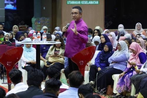 ADLY ZAHARI