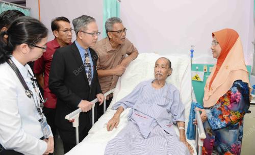 KD01_04102019_HOSPITAL_BN201910033147