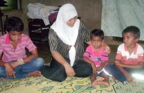 ANAK YATIM PERLUKAN BANTUAN
