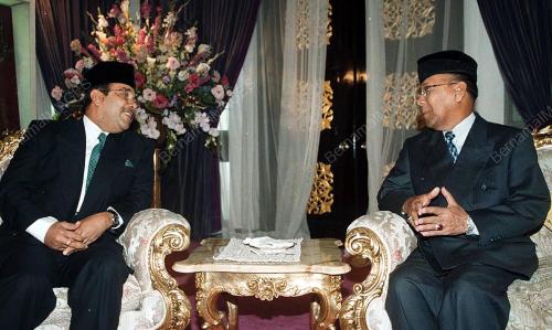 KD01_06012016_SULTAN_KEDAH