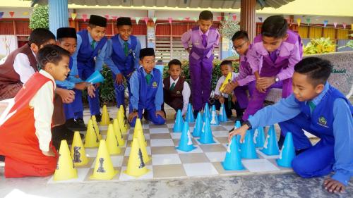 SEKOLAH CERIA