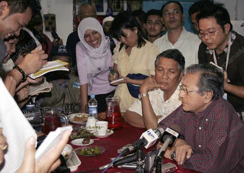TUN DR MAHATHIR MOHAMAD