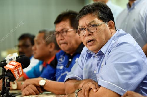DATUK JOHARI ABDUL