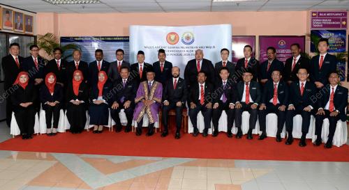 DATUK SERI MUKHRIZ MAHATHIR