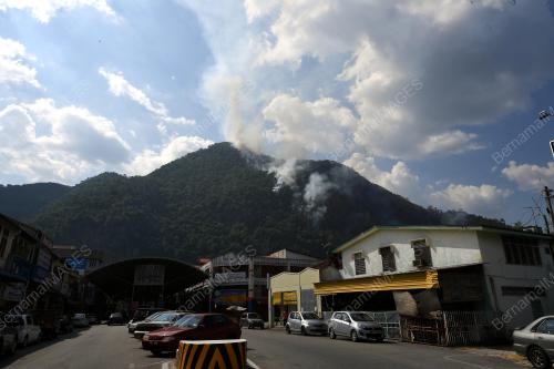 KD01_07022019_GUNUNG_BALING_BN201902069915
