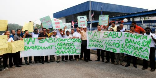 DEMONTRASI_MAT SABU