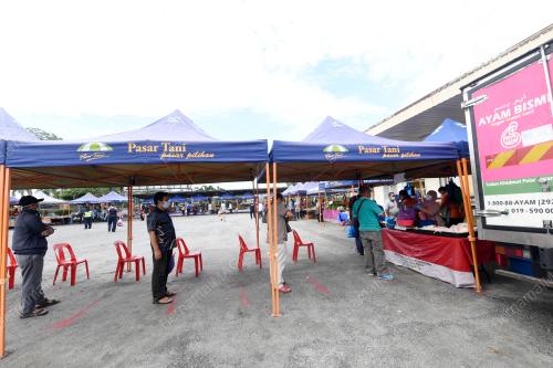 LEMBAGA PEMASARAN PERTANIAN PERSEKUTUAN (FAMA)