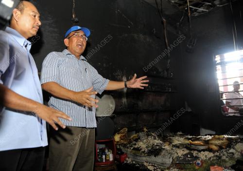 KD01_08052013_TERBAKAR