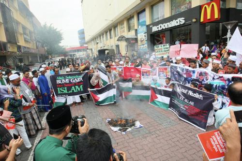 KD01_08082014_BOIKOT