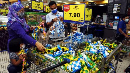 TINJAUAN PERSIAPAN RAYA