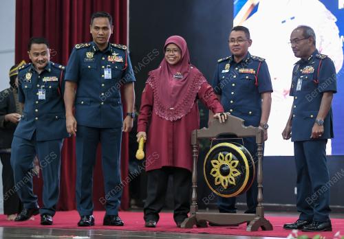 DATUK AIMAN ATHIRAH SABU