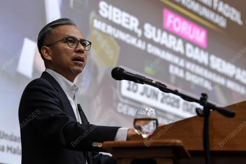 DATUK FAHMI FADZIL