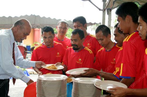 PASUKAN PERAHU PANJANG