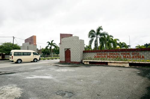 TINJAU PENJARA POKOK SENA