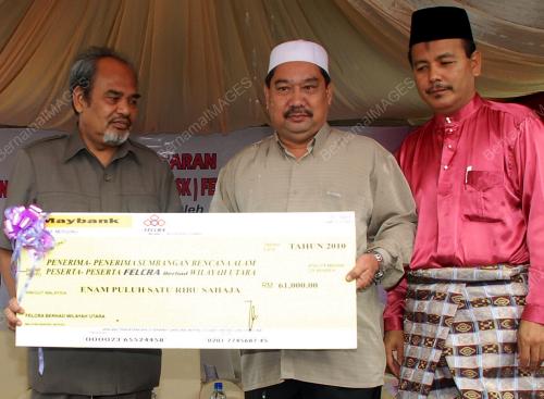 PROGRAM PENYUSUNAN SEMULA KAMPUNG FELCRA