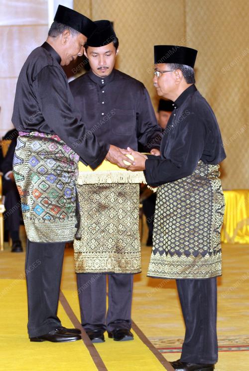 KD01_11052015_EXCO