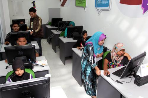 KD01_11082013_PI1M_PELAJAR