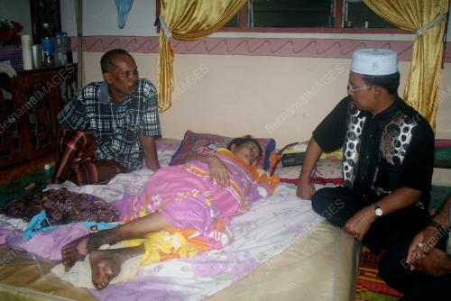 KD01_11102012_RAYUBANTUAN