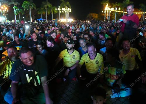 KD01_11122018_MB_PIALA_AFF_BN201812106014