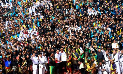 KD01_12032019_SENI_BN201903113035