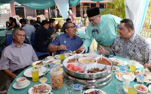 KD01_12072017_JAMUAN
