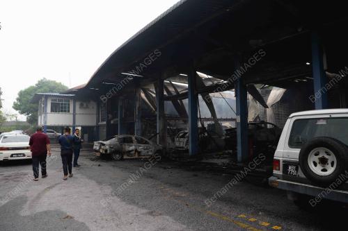 KEBAKARAN BENGKEL KENDERAAN IPK