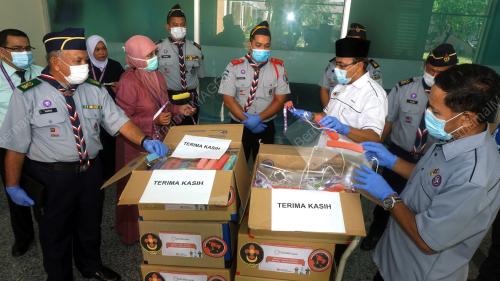 DR ZAITON UDIN