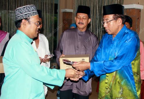 KD01_13082012_MADA_JAMUAN