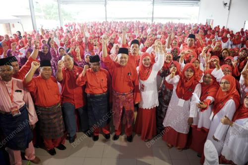 KD01_13082016_UMNO