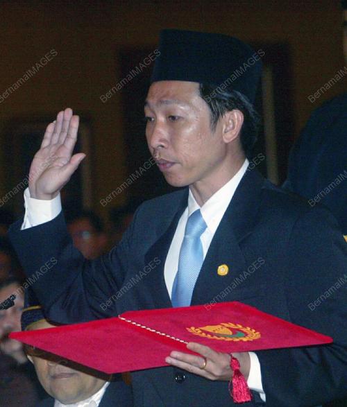 LIM SOO NEE