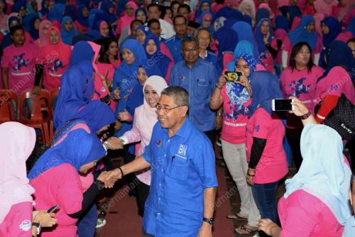 KD01_13102017_MBBN201710118111