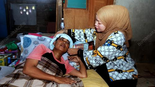 RUKIZA ABU BAKAR