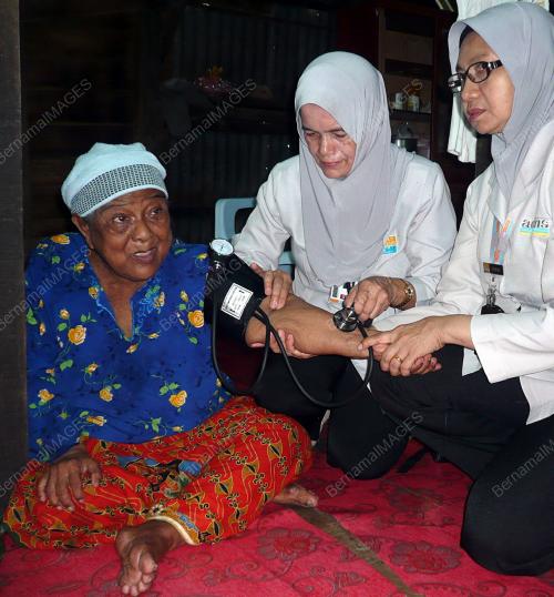 KD01_14082012_AUCMS_BANTU