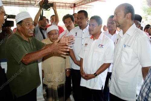 KD01_15032013_MUKHRIZ