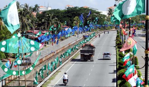 KD01_15042013_PERANG_BENDERA