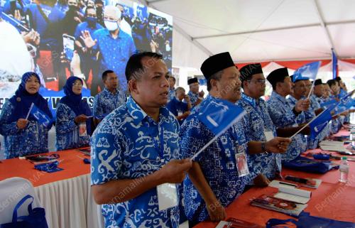 MESYUARAT AGUNG UMNO BAHAGIAN PADANG TERAP