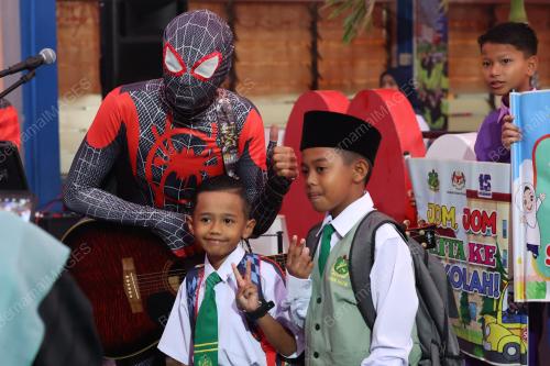 SESI PERSEKOLAHAN 2025