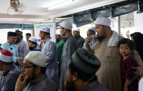 DR MOHD NA'IM MOKHTAR