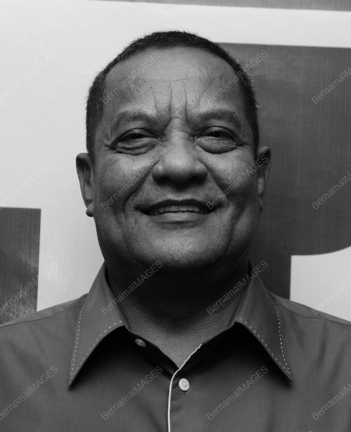 DATUK HASBULLAH OSMAN