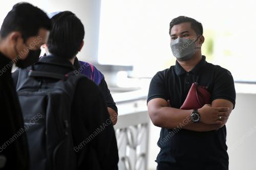 MAHKAMAH SESYEN