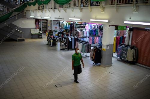 KOMPLEKS PEKAN RABU