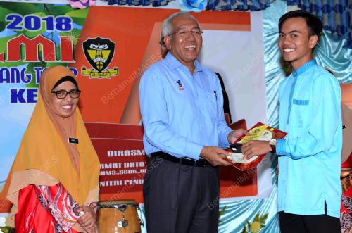 KD01_17042018_MAKTAB_BN201804165401