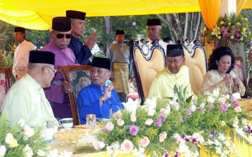 TUANKU ABDUL HALIM MU'ADZAM SHAH